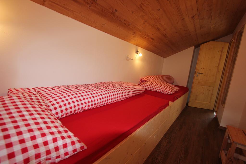 Chalet Daheim Reckingen Kültér fotó